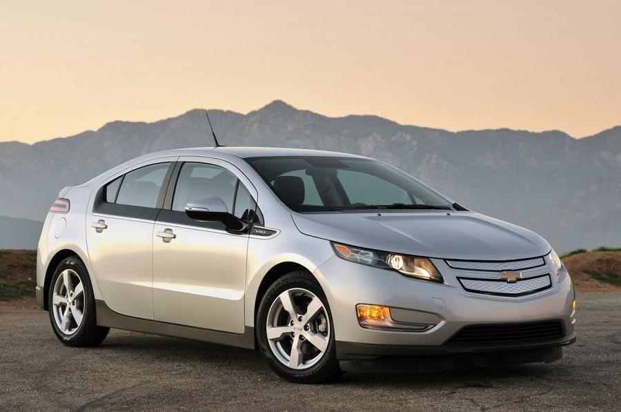  Chevrolet Volt 2013 года  (фото 1 из 82)
